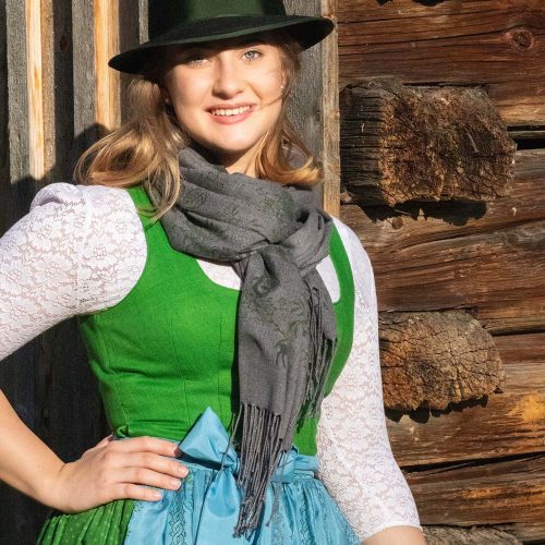 Dirndl Stola in Grau mit jagdlichem Handdruck